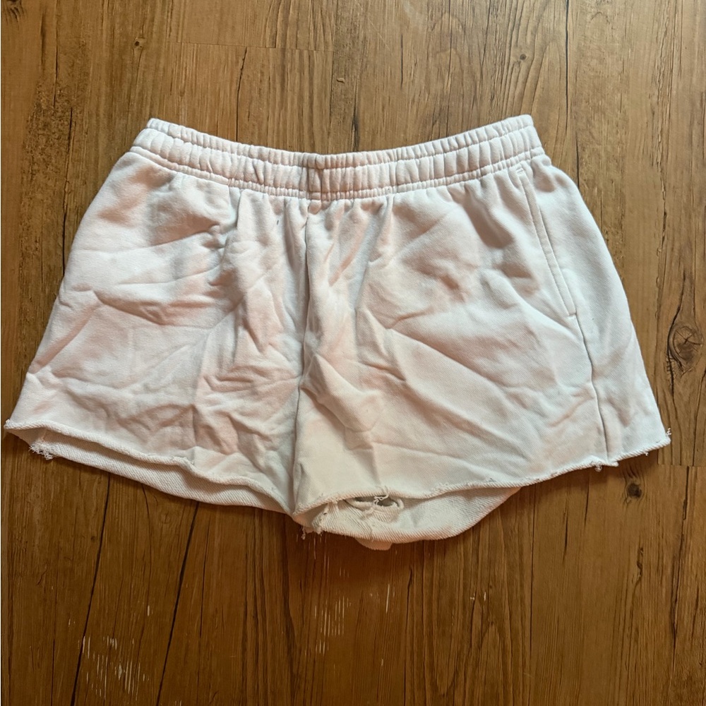 Cotton On white shorts size M #cottonon #basics